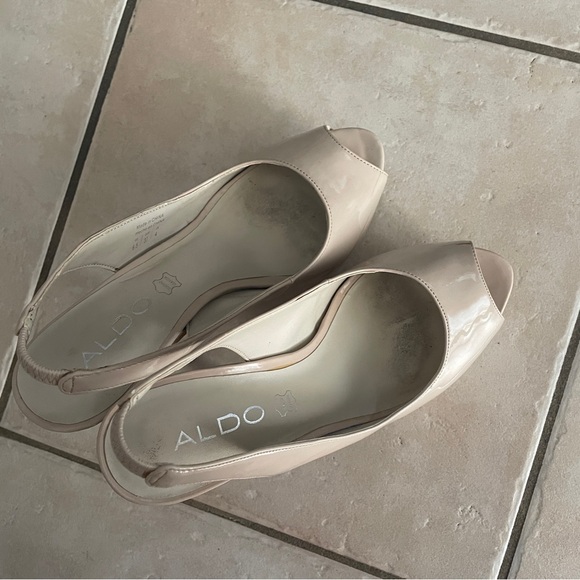 Aldo Mesiano nude patent heels size 6 - Picture 4 of 4
